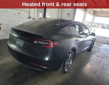 More photos of 2022 Tesla Model 3 Long Range at Cassill Motors, IA
