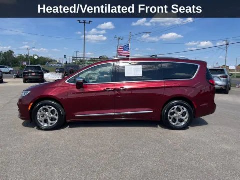 Photos of 2021 Chrysler Pacifica Limited for sale in Cedar Rapids, IA at Cassill Motors
