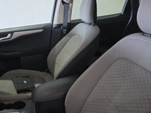 More photos of 2020 Ford Escape SE at Cassill Motors, IA