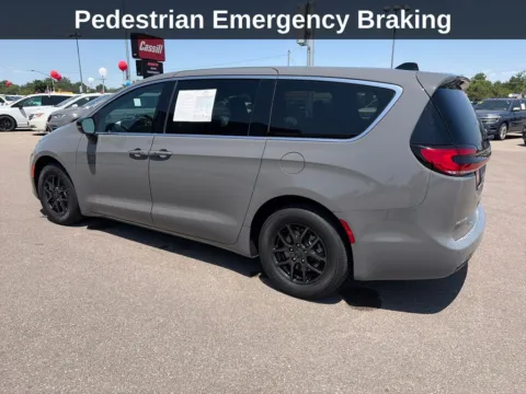 Another view of 2025 Chrysler Pacifica Select for sale in Cedar Rapids, IA at Cassill Motors