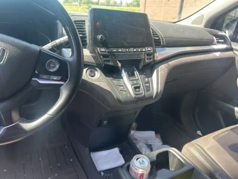 More photos of 2019 Honda Odyssey EX-L at Cassill Motors, IA