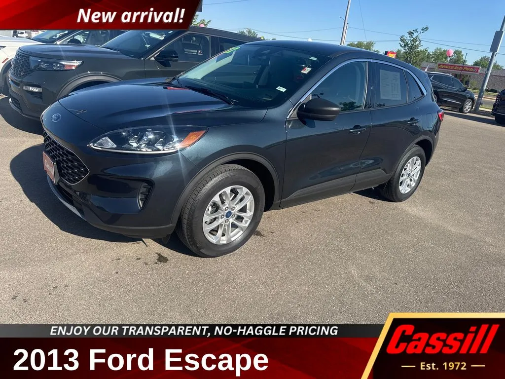 Blue 2013 Ford Escape SEL for sale in Cedar Rapids, IA