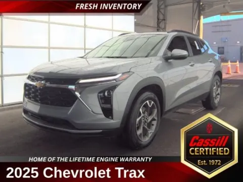 Gray 2025 Chevrolet Trax LT for sale in Cedar Rapids, IA