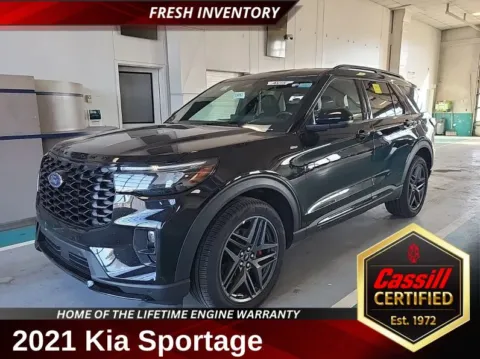 Black 2021 Kia Sportage LX for sale in Cedar Rapids, IA