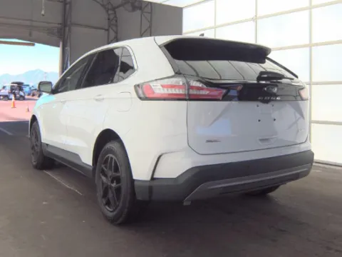 More photos of 2023 Ford Edge SEL at Cassill Motors, IA