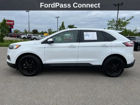 Photos of 2023 Ford Edge SEL for sale in Cedar Rapids, IA at Cassill Motors