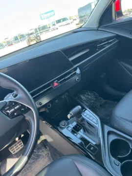 More photos of 2023 Kia Niro EX Touring at Cassill Motors, IA