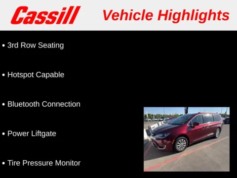 Another view of 2017 Chrysler Pacifica Touring L for sale in Cedar Rapids, IA at Cassill Motors