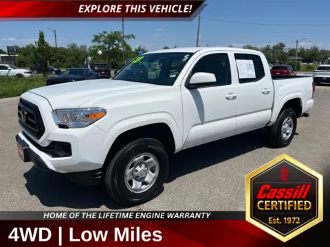 White 2023 Toyota Tacoma SR for sale in Cedar Rapids, IA