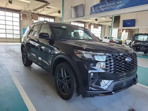 More photos of 2025 Ford Explorer ST-Line at Cassill Motors, IA