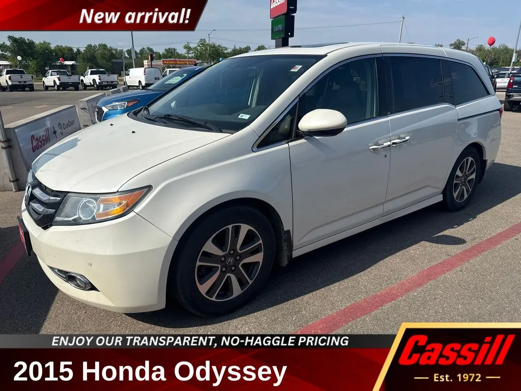 2015 Honda Odyssey Touring Elite's photo