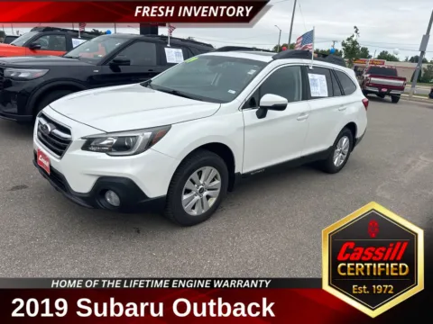 White 2019 Subaru Outback 2.5i Premium for sale in Cedar Rapids, IA