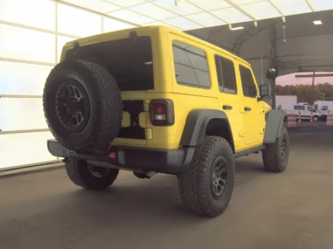 More photos of 2022 Jeep Wrangler Unlimited High Tide at Cassill Motors, IA