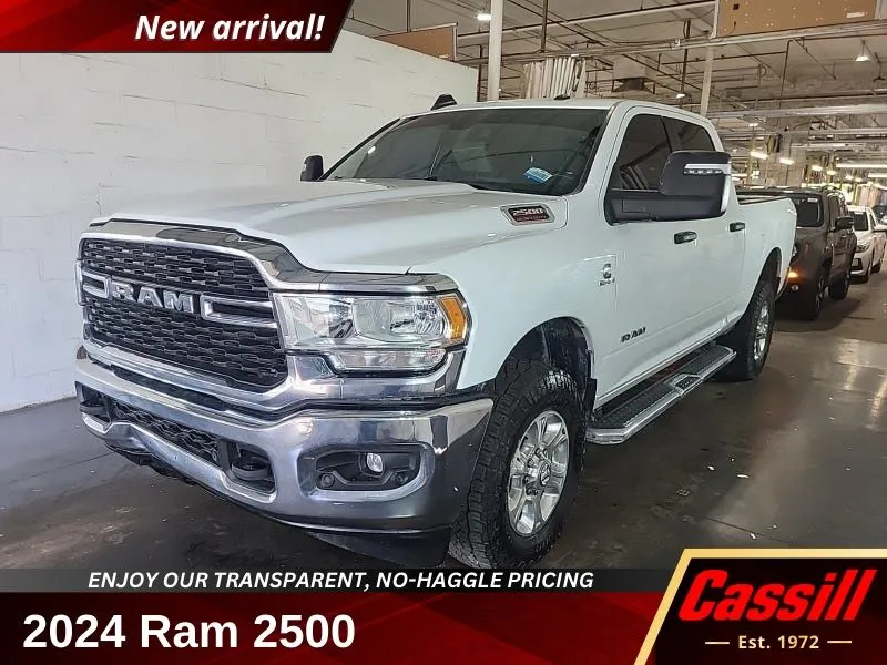 White 2024 Ram 2500 Big Horn for sale in Cedar Rapids, IA