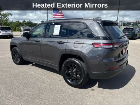 Another view of 2024 Jeep Grand Cherokee Altitude for sale in Cedar Rapids, IA at Cassill Motors