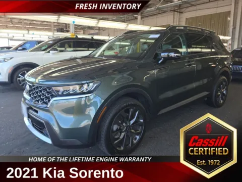 Green 2021 Kia Sorento EX for sale in Cedar Rapids, IA
