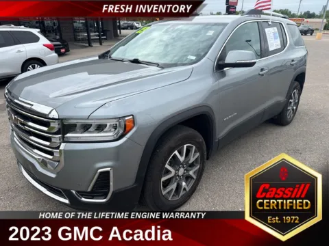 Gray 2023 GMC Acadia SLE for sale in Cedar Rapids, IA