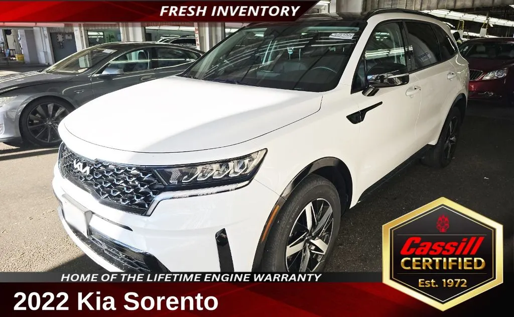 2022 Kia Sorento S AT's photo