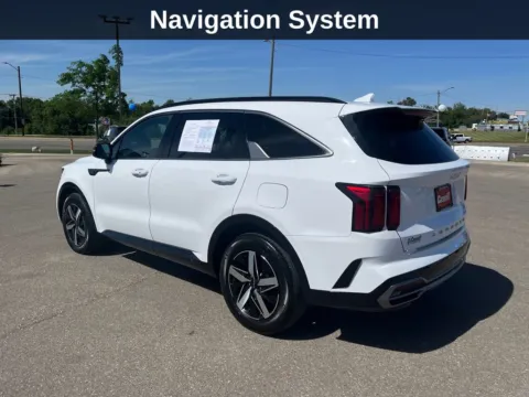 Another view of 2022 Kia Sorento S for sale in Cedar Rapids, IA at Cassill Motors