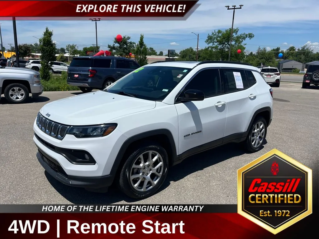 2022 Jeep Compass Latitude Lux 4X4's photo