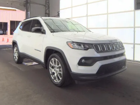 More photos of 2022 Jeep Compass Latitude Lux at Cassill Motors, IA
