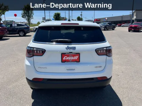 More photos of 2022 Jeep Compass Latitude Lux at Cassill Motors, IA