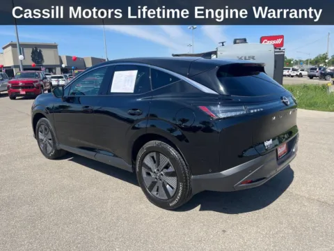 Another view of 2025 Nissan Murano SL for sale in Cedar Rapids, IA at Cassill Motors