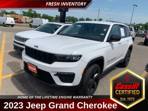 White 2023 Jeep Grand Cherokee Limited for sale in Cedar Rapids, IA