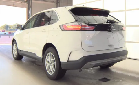 Photos of 2023 Ford Edge SEL for sale in Cedar Rapids, IA at Cassill Motors
