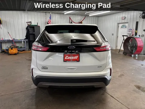 More photos of 2023 Ford Edge SEL at Cassill Motors, IA