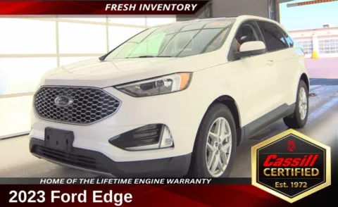 White 2023 Ford Edge SEL for sale in Cedar Rapids, IA