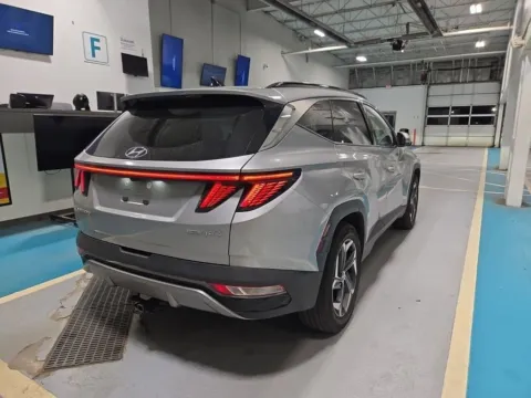 More photos of 2023 Hyundai Tucson Hybrid Limited at Cassill Motors, IA