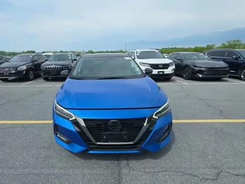 More photos of 2023 Nissan Sentra SR at Cassill Motors, IA