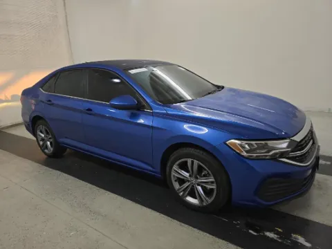 More photos of 2023 Volkswagen Jetta 1.5T SE at Cassill Motors, IA