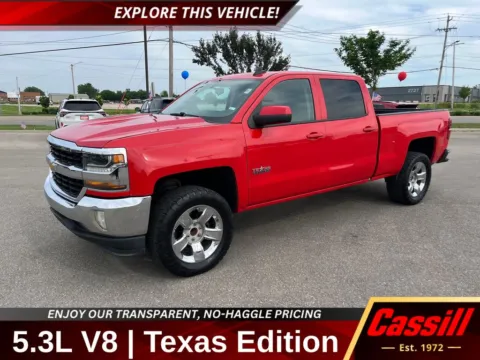 Red 2016 Chevrolet Silverado 1500 LT for sale in Cedar Rapids, IA