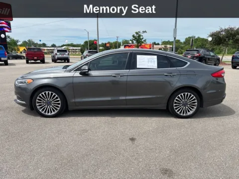 Photos of 2018 Ford Fusion SE for sale in Cedar Rapids, IA at Cassill Motors