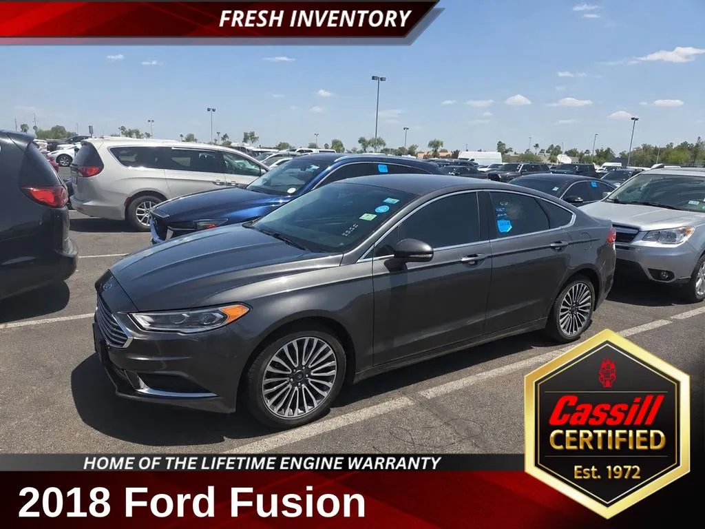 Gray 2018 Ford Fusion SE for sale in Cedar Rapids, IA