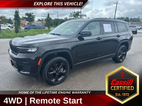 Black 2024 Jeep Grand Cherokee L Altitude X for sale in Cedar Rapids, IA
