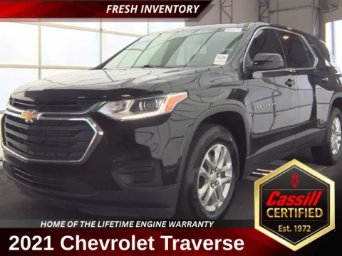 Black 2021 Chevrolet Traverse LS for sale in Cedar Rapids, IA