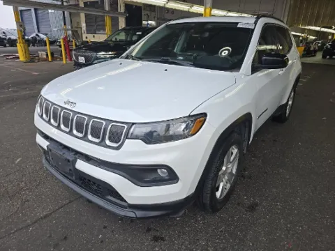 Photos of 2022 Jeep Compass Latitude for sale in Cedar Rapids, IA at Cassill Motors