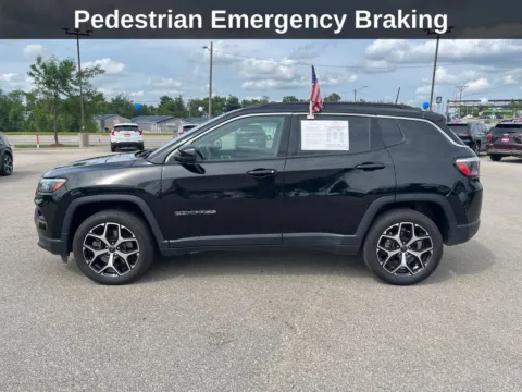 More photos of 2025 Jeep Compass Limited at Cassill Motors, IA