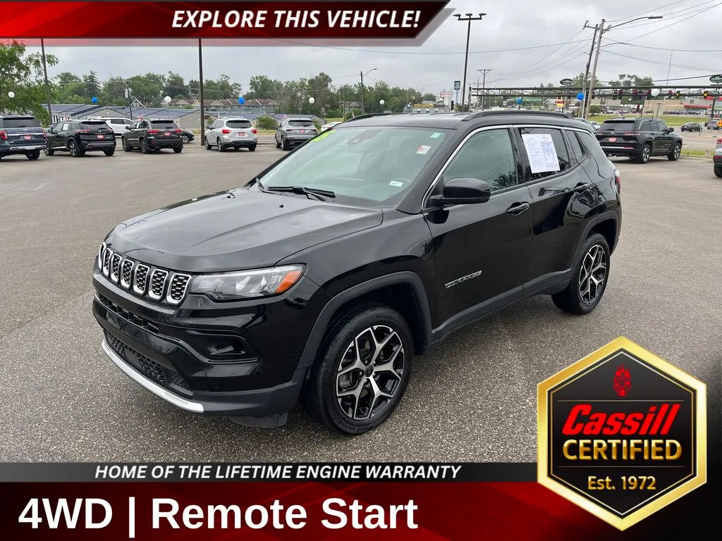 Black 2025 Jeep Compass Limited for sale in Cedar Rapids, IA
