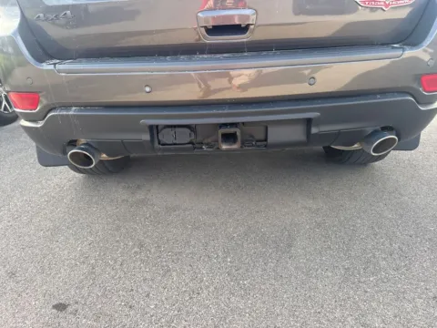 More photos of 2020 Jeep Grand Cherokee Trailhawk at Cassill Motors, IA