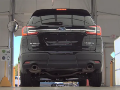 More photos of 2023 Subaru Ascent Limited at Cassill Motors, IA