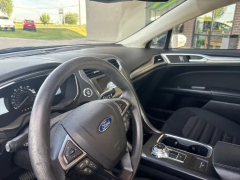 Photos of 2019 Ford Fusion SE for sale in Cedar Rapids, IA at Cassill Motors