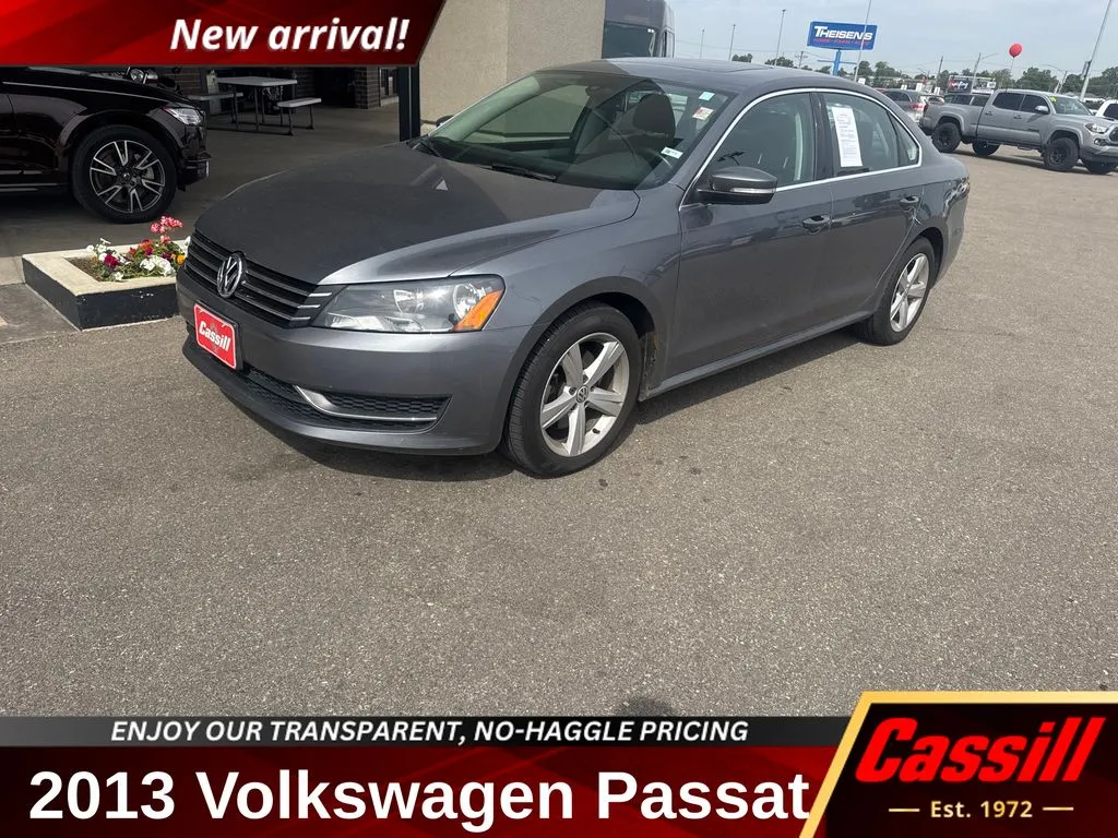 Gray 2013 Volkswagen Passat 2.5 SE for sale in Cedar Rapids, IA