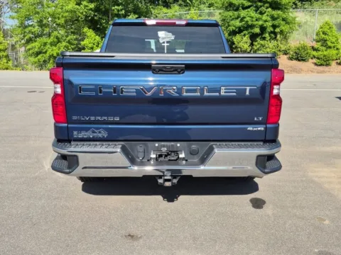 More photos of 2023 Chevrolet Silverado 1500 LT at Cassill Motors, IA