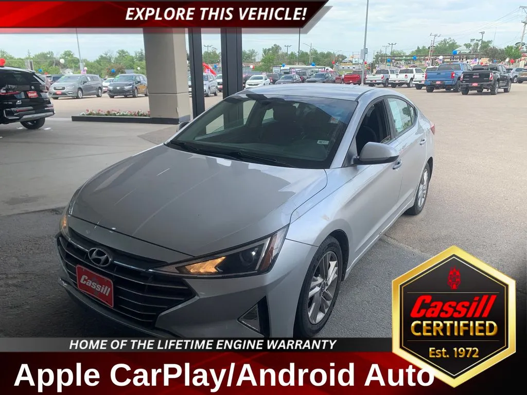 Silver 2020 Hyundai Elantra SEL for sale in Cedar Rapids, IA