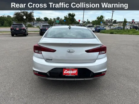 More photos of 2020 Hyundai Elantra SEL at Cassill Motors, IA
