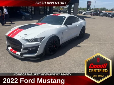 White 2022 Ford Mustang Shelby GT500 for sale in Cedar Rapids, IA